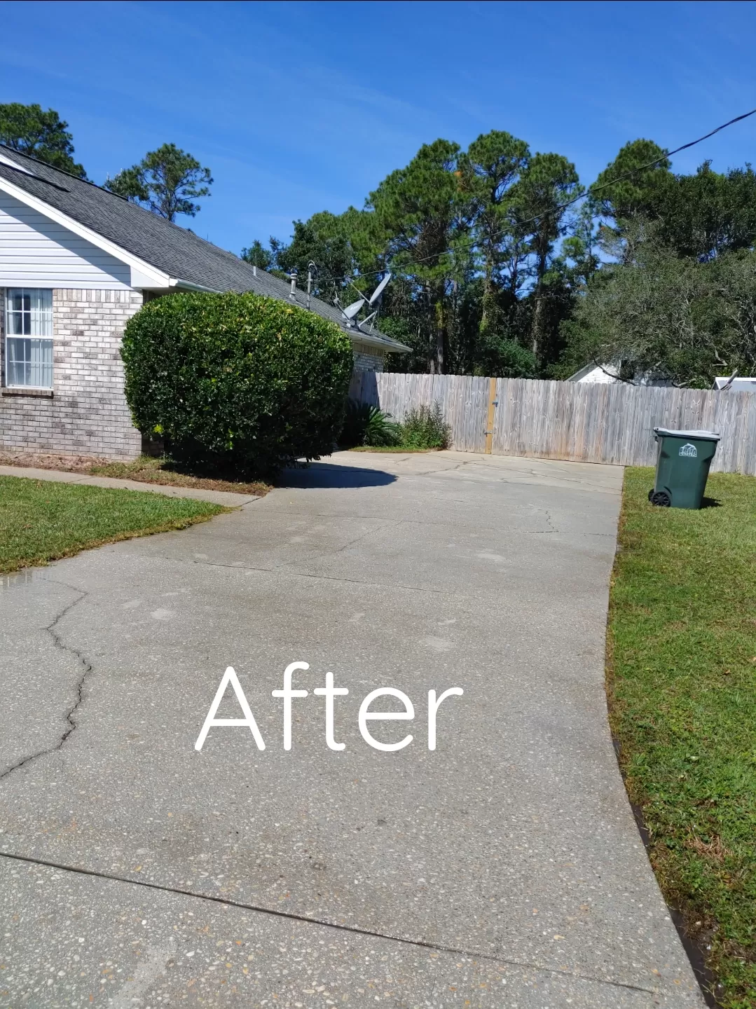 Driveway and Sidewalk Cleaning in Pensacola, FL